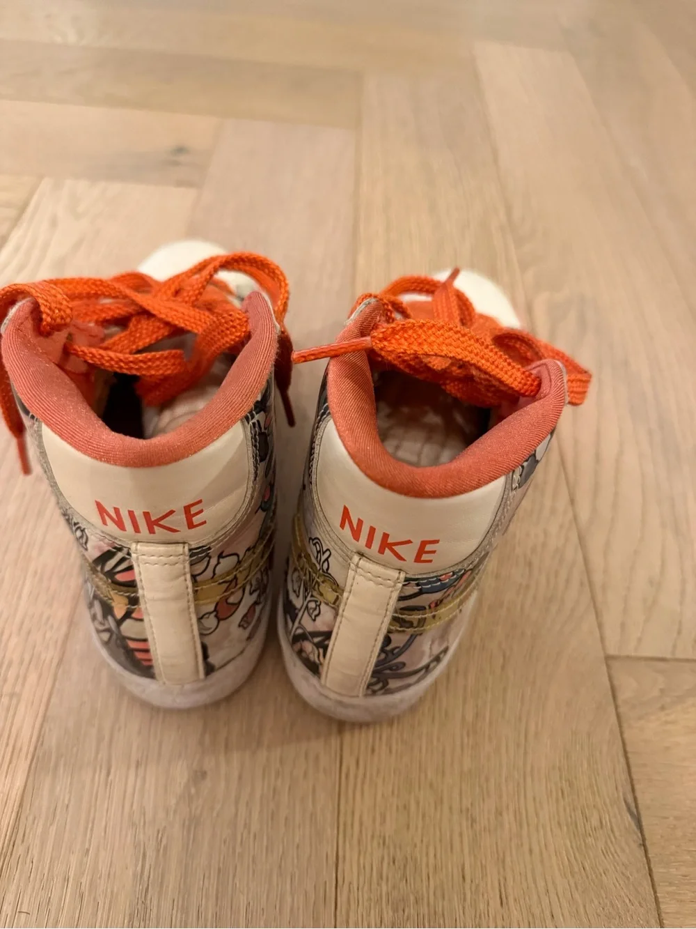 Nike Blazer Mid graffiti/art-print high-tops